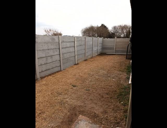 2 BEDROOM PROPERTY TO RENT IN VAN RYN